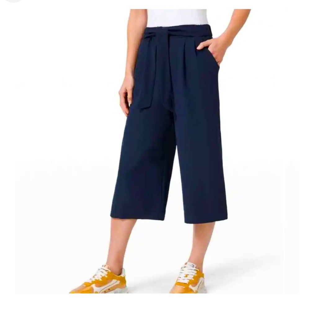 Lululemon Noir Crop True Navy